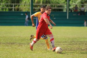 SE ESTA JUGANDO LA TERCERA FECHA DE BARRIOS "SOMOS FUTBOLEROS" img-20161105-wa0016