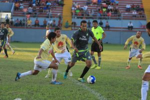 SE ESTA JUGANDO LA TERCERA FECHA DE BARRIOS "SOMOS FUTBOLEROS" img-20161105-wa0026