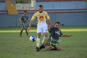 SE ESTA JUGANDO LA TERCERA FECHA DE BARRIOS "SOMOS FUTBOLEROS" img-20161105-wa0028