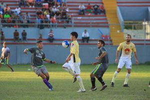 SE ESTA JUGANDO LA TERCERA FECHA DE BARRIOS "SOMOS FUTBOLEROS" img-20161105-wa0029