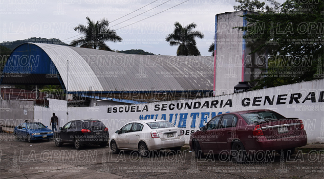 Imponen cuotas en secundaria imponen-cuotas-en-secundaria