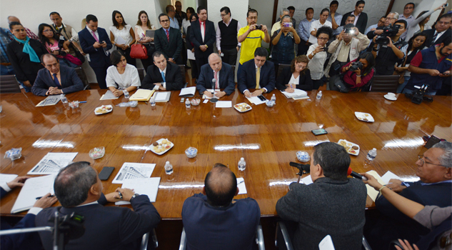 Peligra la transición peligra-la-transicion