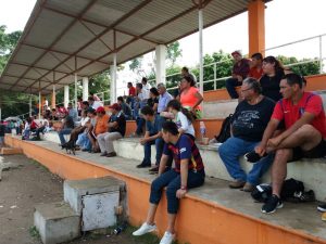 SE ESTA JUGANDO LA TERCERA FECHA DE BARRIOS "SOMOS FUTBOLEROS" gaviotas