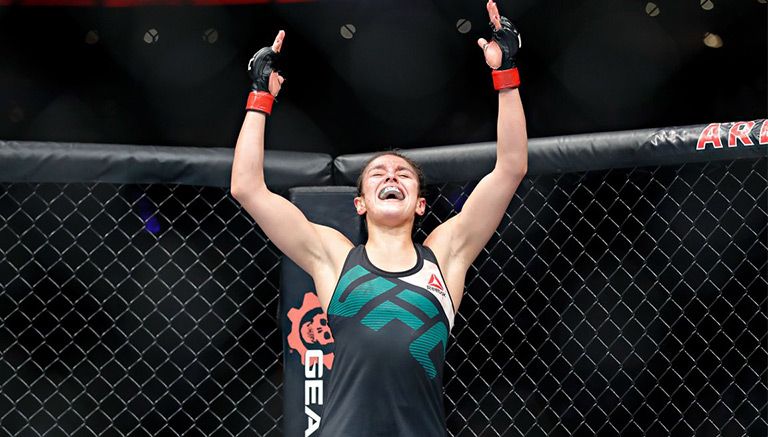Alexa Grasso tiene debut soñado en UFC
