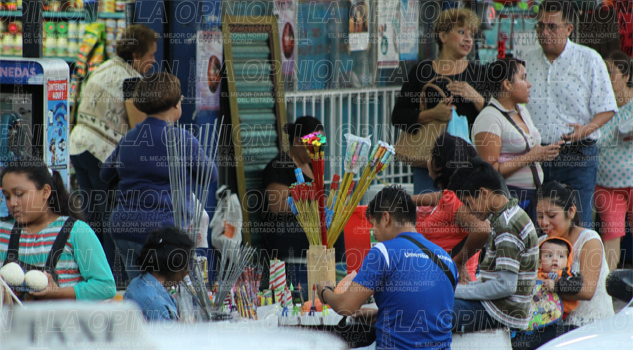 Abandonan explosivos