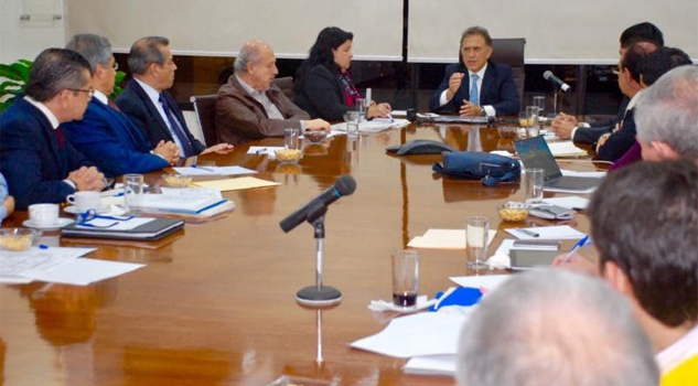 Analizan la crisis financiera analizan-la-crisis-financiera