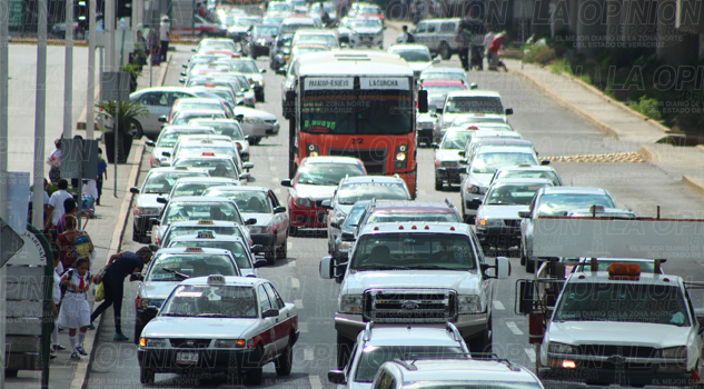 Caos en la vialidad Caos en la vialidad