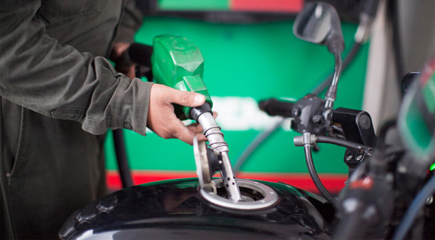 Desabasto de combustible fue por tomas clandestinas Desabasto de combustible fue por tomas clandestinas