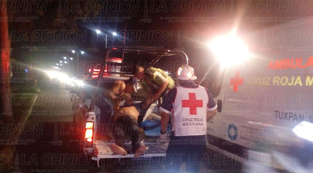 Ebrio cae a un pozo y por poco se ahoga Ebrio cae a un pozo y por poco se ahoga