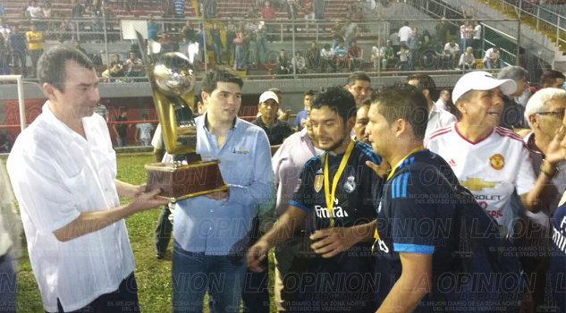 Flores Magón campeón del Torneo de Barrios 2016 Flores Magón campeón del Torneo de Barrios 2016