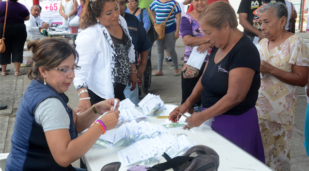 Fraude en 65 y Más Fraude en 65 y Más