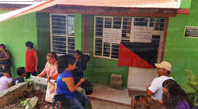 Manifestación en a la supervisión escolar de Espinal manifestacion-en-a-la-supervision-escolar-de-espinal