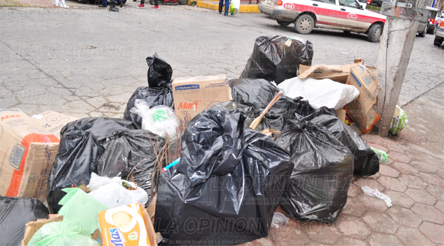 No llega camión recolector
