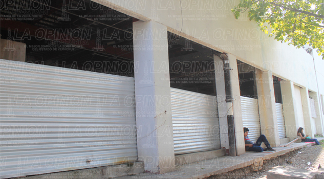 Obras irregulares en el Hospital Regional Obras irregulares en el Hospital Regional