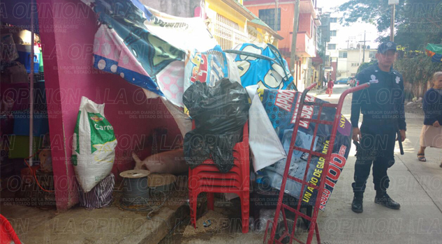 Operativo contra comerciantes ambulantes Operativo contra comerciantes ambulantes