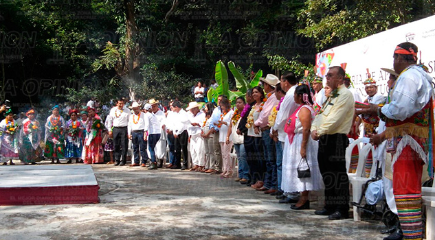 Celebran Feria de Apoyos y Servicios Institucionales papantla-feria