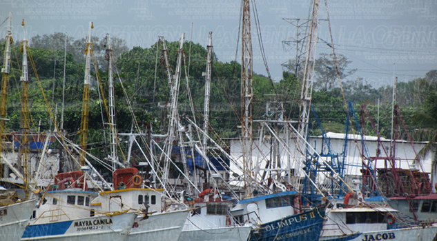 Buscan a pescadores en costas de Tamaulipas Pescadores Naufragos