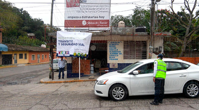 Instala tránsito módulo de atención al turismo Tránsito Módulo Atención Turismo