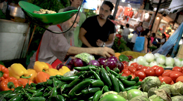 Aumento a productos básicos es injustificado: Secretaría de Economía Aumento a productos básicos es injustificado