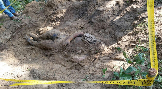 Autoridades sepultan cadáver de ejecutado Autoridades sepultan cadáver de ejecutado