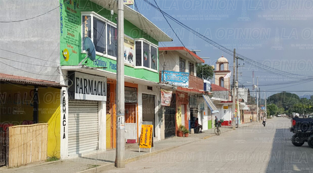 Cierre de negocioso en Agua Fría Cierre de negocioso en Agua Fría