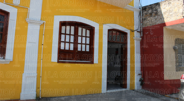 Cobró por adelantado y no trabajó Cobró por adelantado y no trabajó