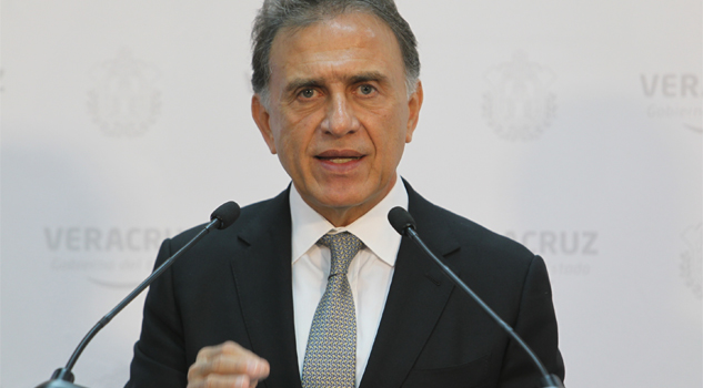 Estabilidad política en riesgo: Yunes Estabilidad política en riesgo: Yunes