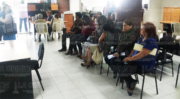 Invitan a parejas a legalizar su unión Invitan a parejas a legalizar su unión