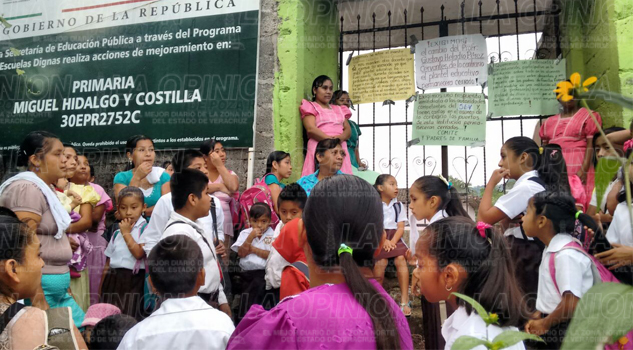 ¡No tienen profesor! No tienen profesor