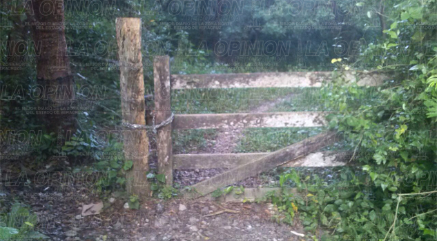 Pleito entre particulares provoca cierre de camino Pleito entre particulares provoca cierre de camino