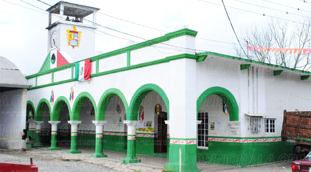 Realizan relevo en Registro Civil Realizan relevo en Registro Civil