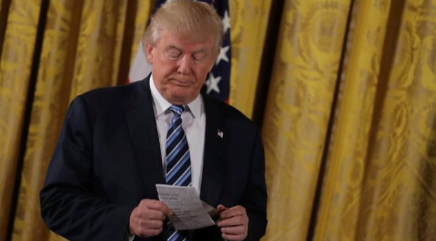 Renuncia Trump a cargos empresariales Renuncia Trump a cargos empresariales