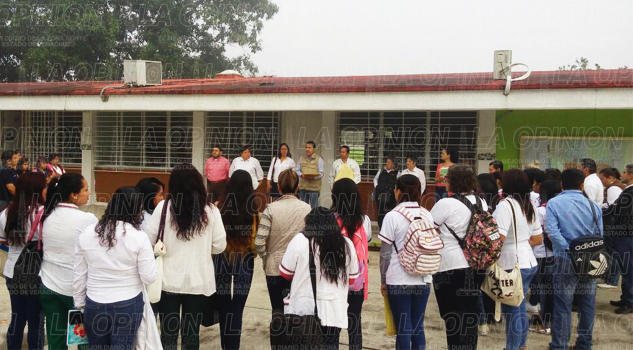 Reubican a alumnos de la UPAV Álamo Reubican a alumnos de la UPAV Álamo