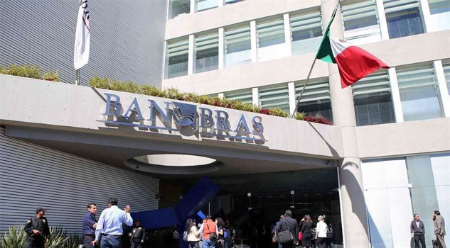 SAT y Banobras exigen a Veracruz el pago de 13 mmdp SAT y Banobras exigen a Veracruz el pago de 13 mmdp