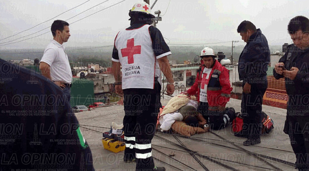 Se electrocuta joven en su vivienda Se electrocuta joven en su vivienda