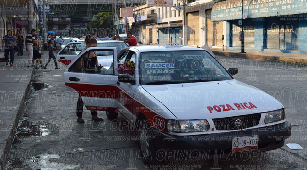Taxistas ya cobran 13 pesos Taxistas ya cobran 13 pesos
