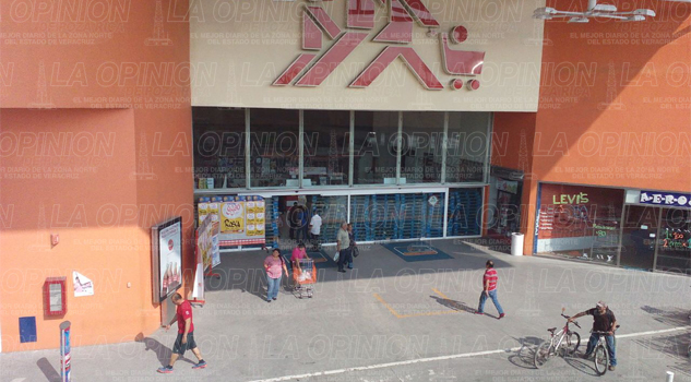 Tiendas de autoservicio en Tuxpan toman medidas de resguardo Tiendas de autoservicio en Tuxpan toman medidas de resguardo