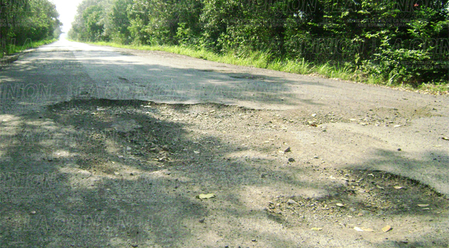 Vergonzosa y destrozada la carretera Tuxpan-Tamiahua Vergonzosa y destrozada la carretera Tuxpan-Tamiahua