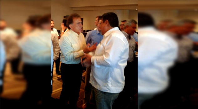 Alcalde asiste al evento del Infonavit ALCALDE ASISTE A EVENTO DEL INFONAVIT