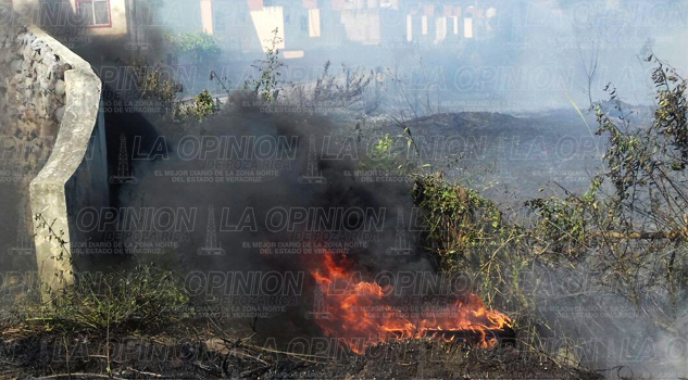 Arbitraria quema de basura Arbitraria quema de basura