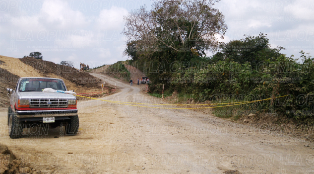 Bloquean trabajos de la autopista a Tampico Bloquean trabajos de la autopista a Tampico