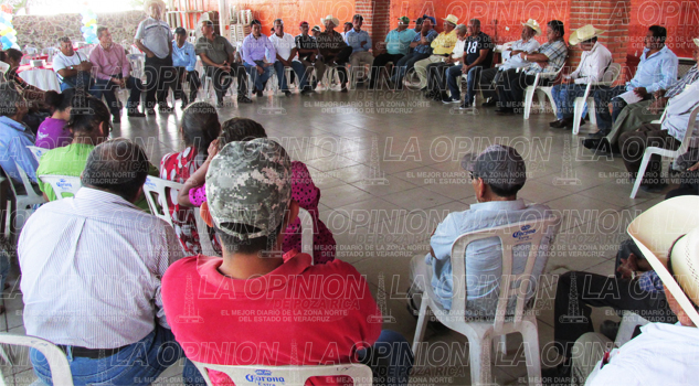 Cambio de tarifa exige Álamo a CFE Cambio de tarifa exige Álamo a CFE