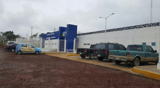 Dio a luz en una camioneta Dio a luz en una camioneta