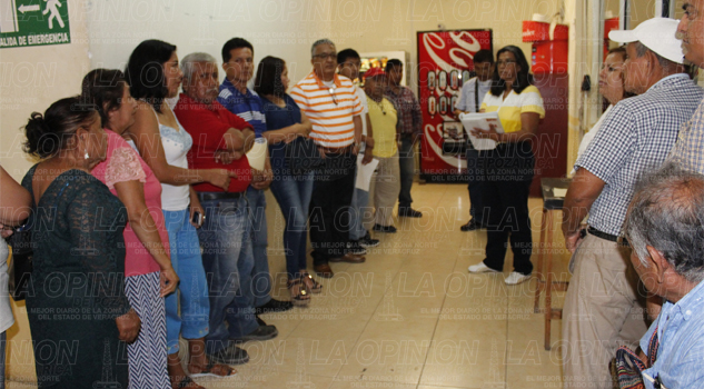 Empleados a medio sueldo Empleados a medio sueldo