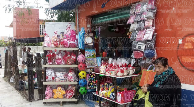 Inadvertido y sin ventas el Día del Amor Inadvertido y sin ventas el Día del Amor
