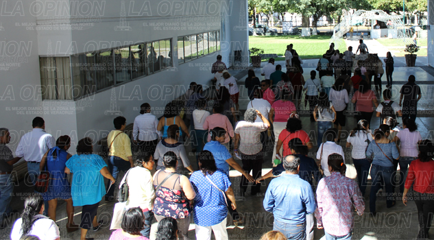 No estalló la huelga en UV No estalló la huelga en UV