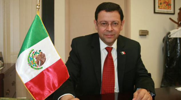 Nombran al nuevo director del Instituto Nacional de los Mexicanos en el Exterior Nombran al nuevo director del Instituto Nacional de los Mexicanos en el Exterior