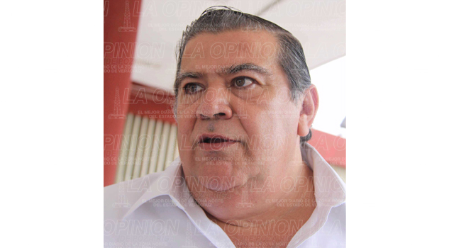 Pide permiso Miguel Ángel Chagoya Pérez Pide permiso Miguel Ángel Chagoya Pérez