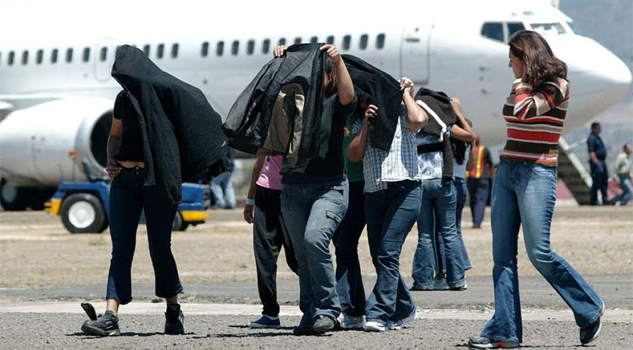 Se intensifica la deportación de indocumentados Se intensifica la deportación de indocumentados