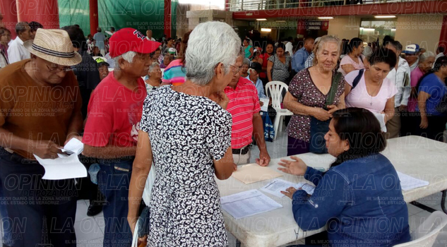 Sedesol suspende incorporaciones a programas sociales Sedesol suspende incorporaciones a programas sociales